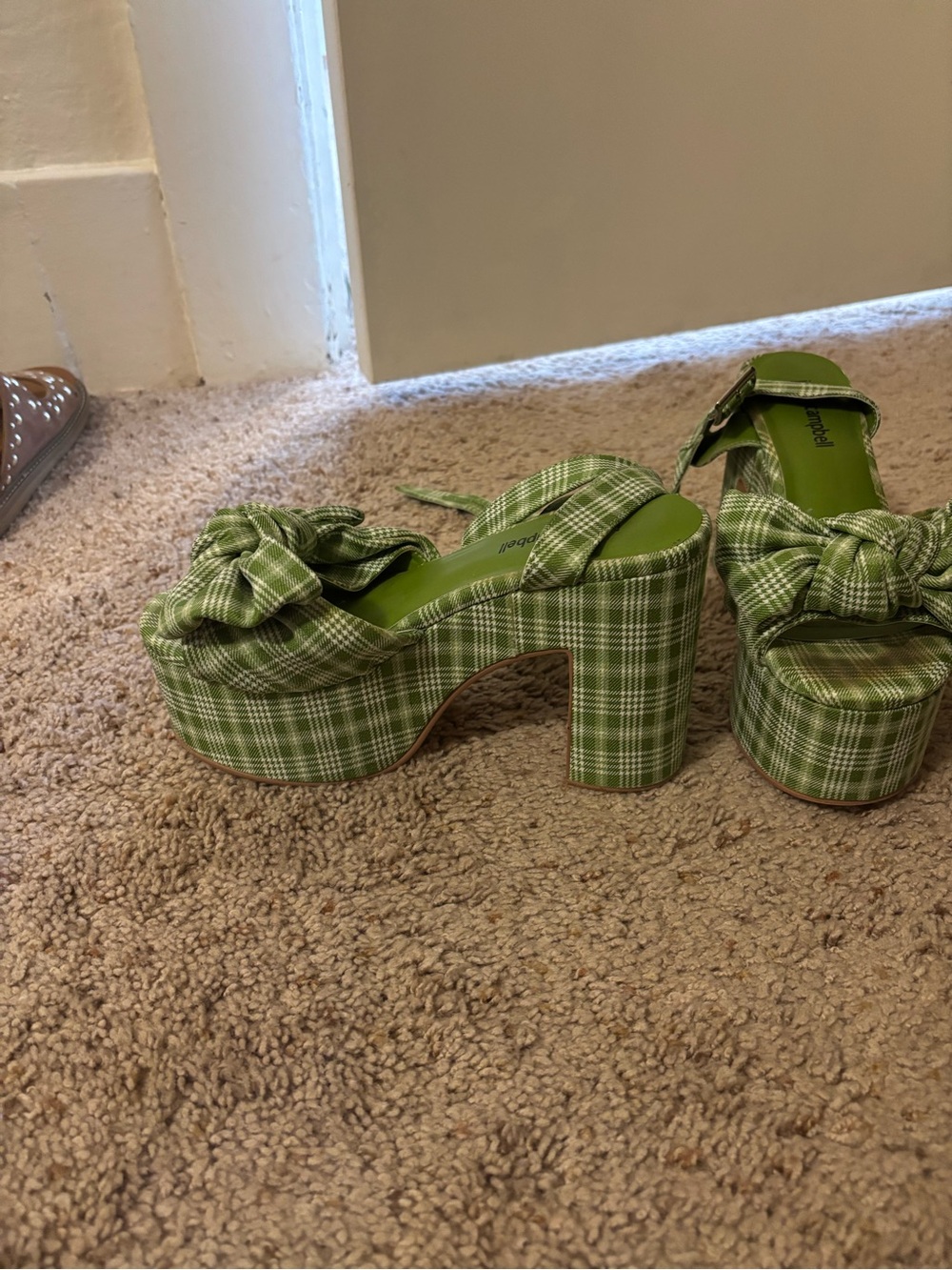 Jeffrey Campbell Green Plaid Platform Sandals
